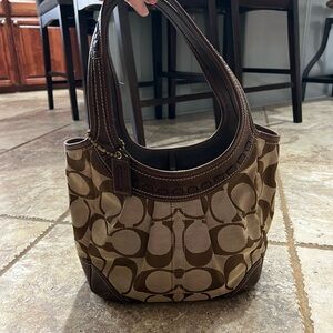 EUC COACH ERGO PLEATED SIG KHAKI C LACE LEATHER ACCENT SHOULDER TOTE BAG PURSE